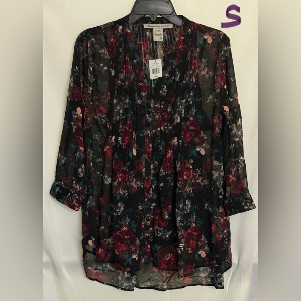 American City Wear Floral Blouse - Black and Red